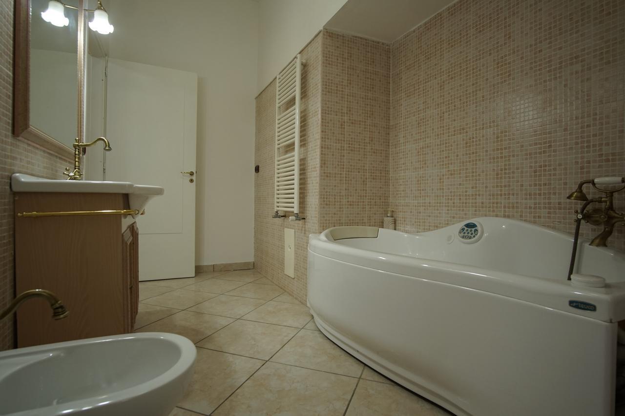La Piccola Reggia Bed & Breakfast Caserta Ngoại thất bức ảnh
